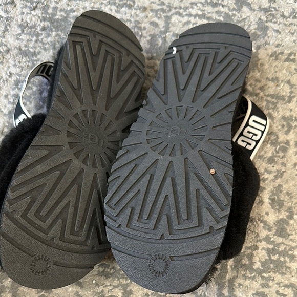 UGG Black fluff ya slippers - Picture 2 of 3